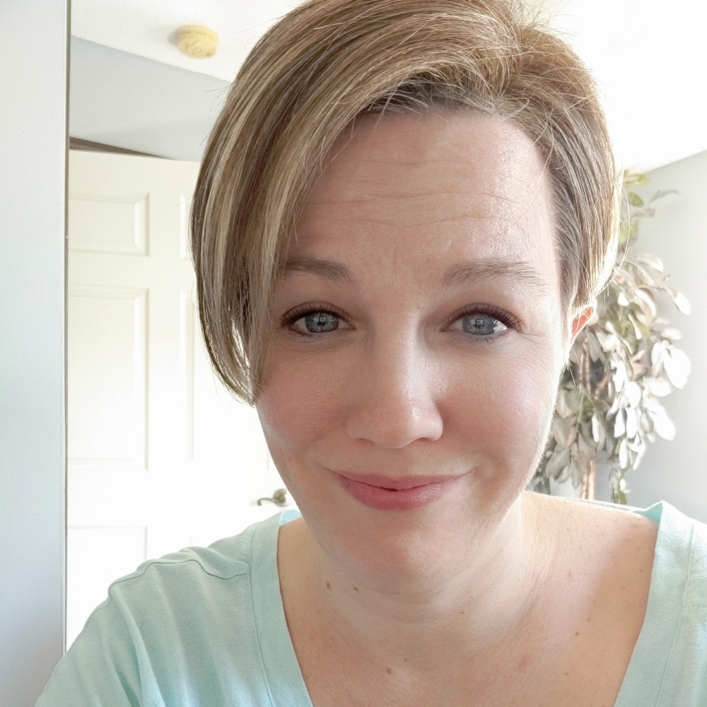 Meet your Posher, Rebecca